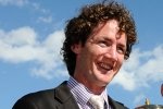 Warnambool Trainer Fined $10,000 In Scratching Scandal Warnambool Trainer Fined $10,000 In Scratching Scandal